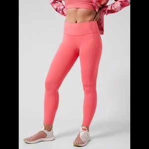 Athleta Pink Women's Trancend 7/8 Leggings